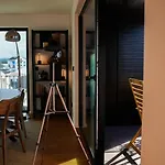 New Apartment, 2 Ensuite Bedroom, Amazing Sea View