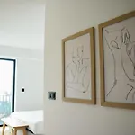Апартаменты New Apartment, 2 Ensuite Bedroom, Amazing Sea View *