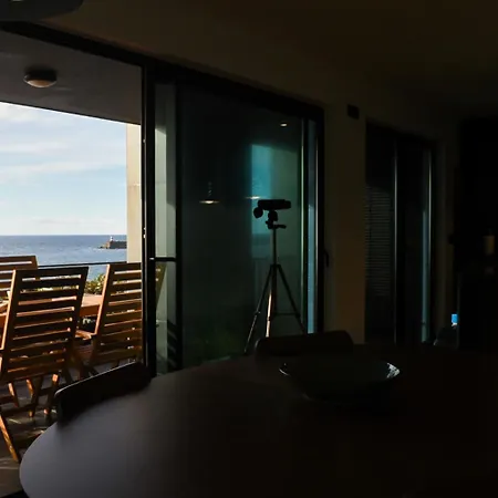 New Apartment, 2 Ensuite Bedroom, Amazing Sea View *