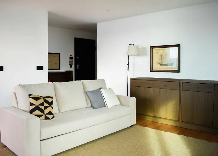 Apartamento New Apartment, 2 Ensuite Bedroom, Amazing Sea View Ponta Delgada