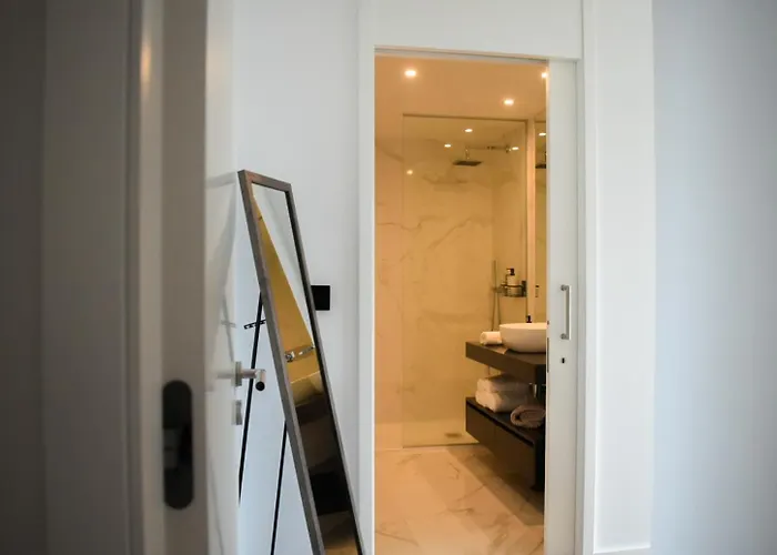 New Apartment, 2 Ensuite Bedroom, Amazing Sea View Ponta Delgada